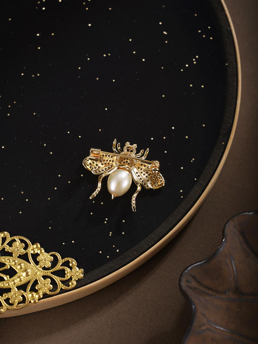 子佩集【蜜酿时光‌】珍珠惜王妃胸针【XXXZ274】镀金蜜蜂2602 商品图3