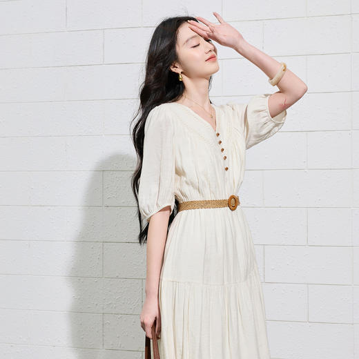 三彩2026夏季新款法式V领高腰中袖A字裙连衣裙大摆长裙简约S 商品图3