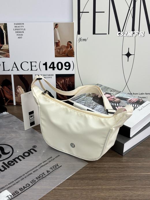 一包2个装，颜值第一名！LULU2026春季新款斜跨单肩腋下包 商品图4