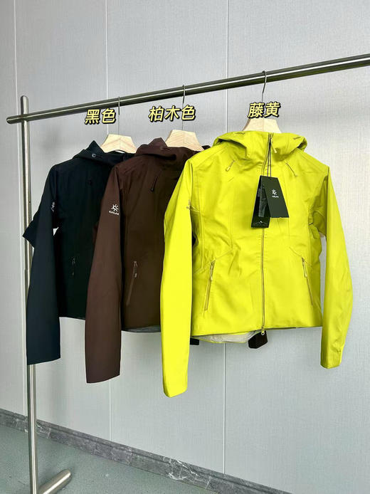 点此购买 凯乐石M8 IC春秋季女士短廓型连帽软壳薄绒防风户外徒步外套 zc 341803 商品图0