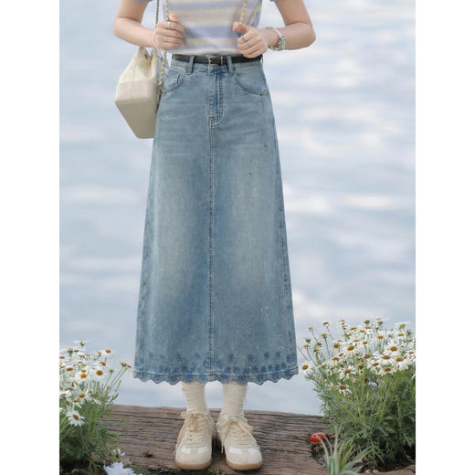 鹿向南「兰玲花语」复古牛仔蓝A字半身裙女夏宽松遮肉显瘦中长裙 商品图3