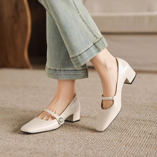 阿么手工女鞋春季新款珍珠一字带浅口单鞋女款4.2CM软底玛丽珍鞋 商品图1