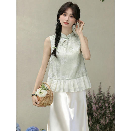 鹿向南「青衫烟雨」绿色新中式背心内搭女夏季漂亮高级感吊带上衣 商品图3