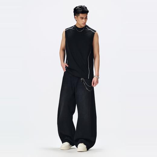 PINLI品立2026夏季新款男士圆领线条无袖宽松背心上衣GD262114028 商品图4