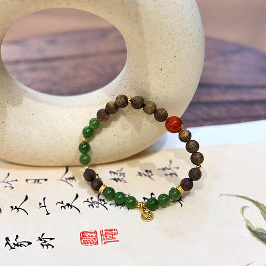 ²【沉香溯源-清欢红韵】南红/和田玉 8mm圆珠奇楠沉香DIY手串 多样性发其一 ( 24小时鉴赏期 ) HM02-CRMM-DBCX 商品图1