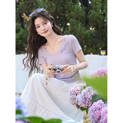 鹿向南「花间柔语」紫色短袖T恤女2026夏新款法式气质设计感上衣 商品图2