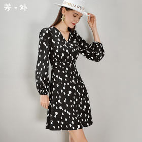 剩S 芳外 显瘦时尚波点裙收腰V领休闲A字裙8D21CL1405