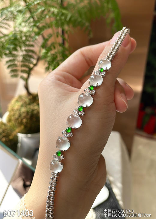 6071403，苹果手链。具体价格微信咨询 商品图2