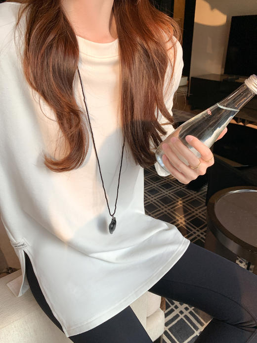 【110元任选2件】现货！韩系侧边开叉长袖t 商品图8