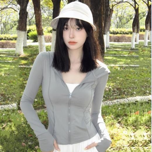 【福利❗️39到手🧊凉感冰丝防晒衣】轻薄透气，清爽不闷热！女夏外穿宽松修身连帽外套运动瑜伽上衣防紫外线防晒服 商品图7