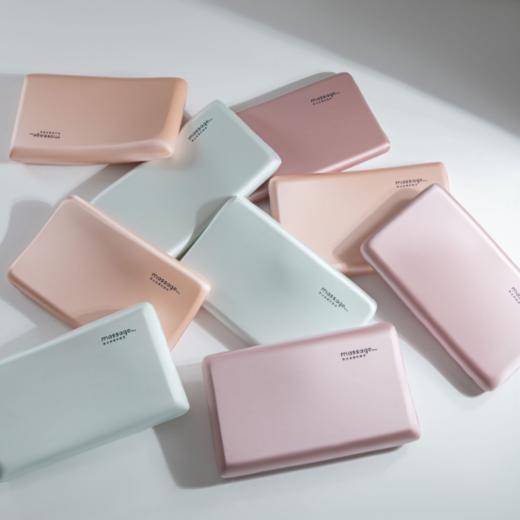 ☀️抢爆啦！新款【深睡·云感慢回弹记忆棉枕】✨ 工厂持续爆单中的新品，❤️一天秒出一万只 🍀真的太好睡了这款枕头，我们连续等了20天单才留到一批 千万别错过了！ 商品图0