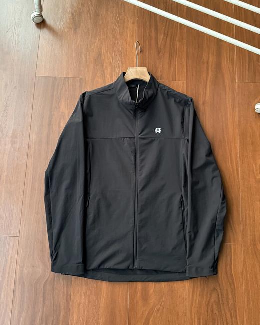 点此购买 可隆春秋季男士Amazon lite防泼水户外运动软壳夹克外套 LL 341922 商品图2