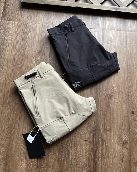 点此购买 始祖鸟ARC春秋季男士耐磨防风防泼户外登山徒步软壳裤 xj 341920 商品图5