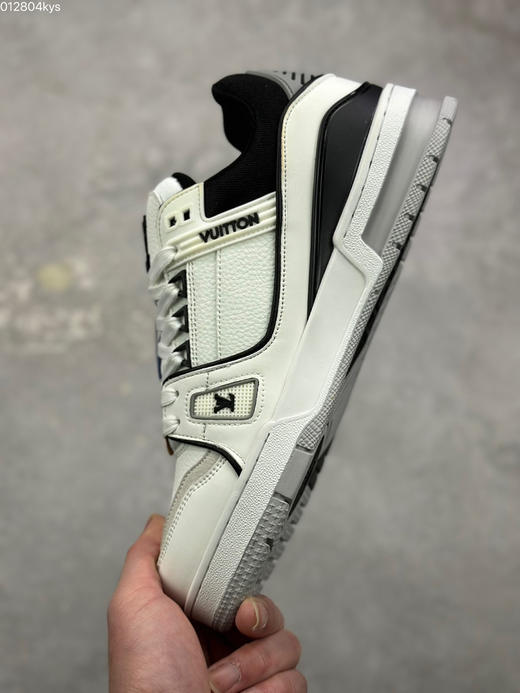 春季特惠💰450 性价比版本 驴牌 LV Trainer 低帮休闲板鞋 商品图6