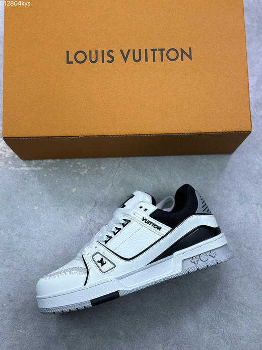 春季特惠💰450 性价比版本 驴牌 LV Trainer 低帮休闲板鞋 商品图2