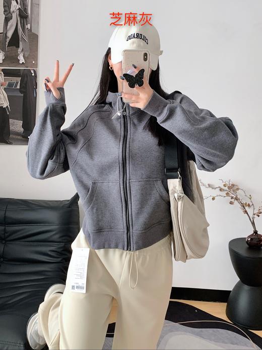 点此购买 LULU露露最经典的Scuba系列女士全拉链连帽卫衣 ssy 341927 商品图10