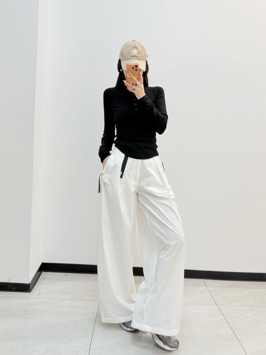 点此购买 北面春秋季女士防风防泼水脚口可收可松休闲长裤 bk 341872 商品图14