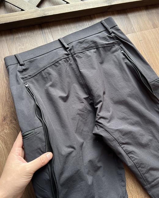 点此购买 始祖鸟ARC春秋季男士耐磨防风防泼户外登山徒步软壳裤 xj 341920 商品图13