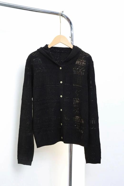 【镂空连帽针织开衫】桑蚕丝绵羊毛混纺面料，细腻软滑不扎肤露肤度恰到好处！透气还不丢造型感WD 商品图9