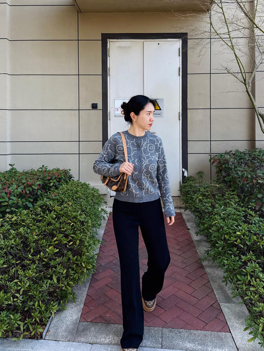 26春夏--薄空气垂棉显瘦 | 微喇裤小黑裤【包邮+三天无理由退换】 商品图3