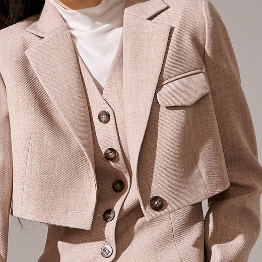 剩S/M/L 芳外新款优雅气质通勤西装休闲小个子短外套女8I23CX1086 商品图4