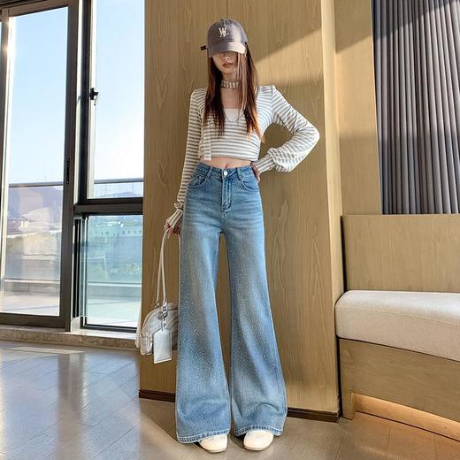 【春季穿搭】闪闪满天星烫钻微喇牛仔裤女2026春季新款高腰显瘦修身马蹄喇叭裤 商品图1