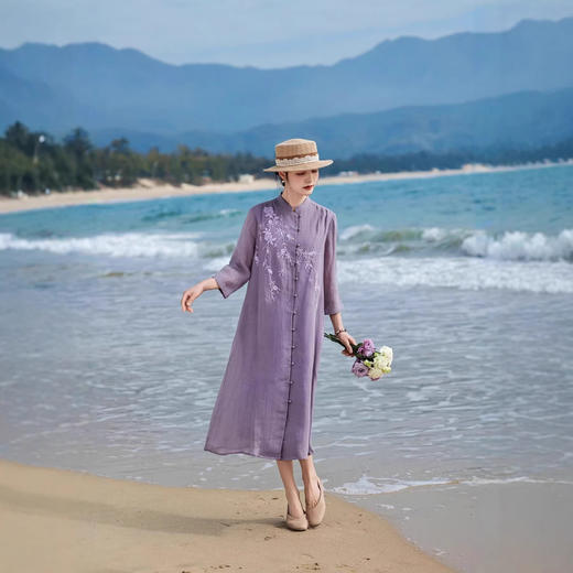 文艺肌理苎麻刺绣轻薄连衣裙，七分袖中长款飘逸裙HS26813 商品图0