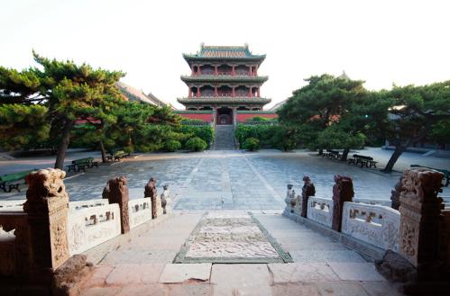 【五一 赏花】<辽宁大连+丹东+沈阳双飞6天纯玩团>龙王塘樱花园、长白岛樱花园、星海广场、威斯水城、丹东河口桃花园、河口断桥、中朝边境国门、船游鸭绿江、沈阳张氏帅府、故宫 商品图1