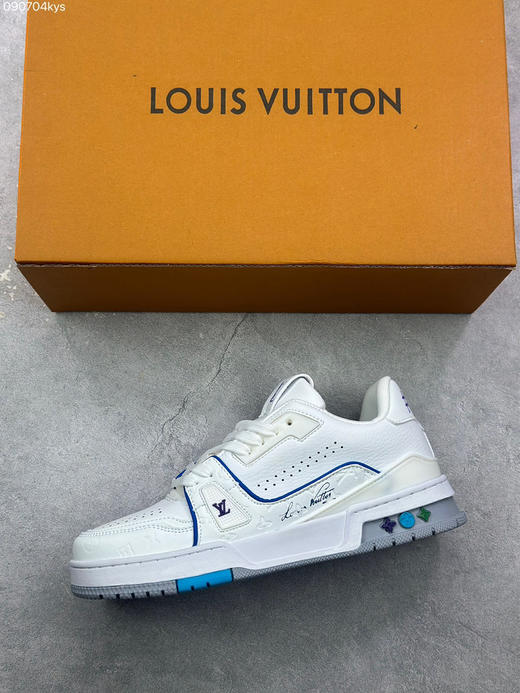春季特惠💰450 性价比版本 驴牌 LV Trainer 低帮休闲板鞋 商品图2