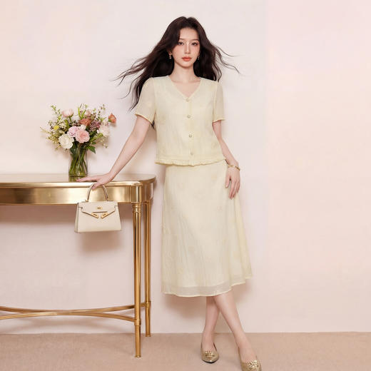 奢姿大码女装2026夏季减龄绣花V领两件套胖妹妹花边甜美时尚套装9962972006 商品图4