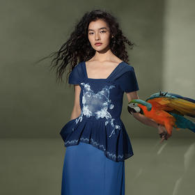 【林栖设计小店】植物染色|手工植物蓝盘绳绣花修身2026夏新款婴儿棉衬衣1962023