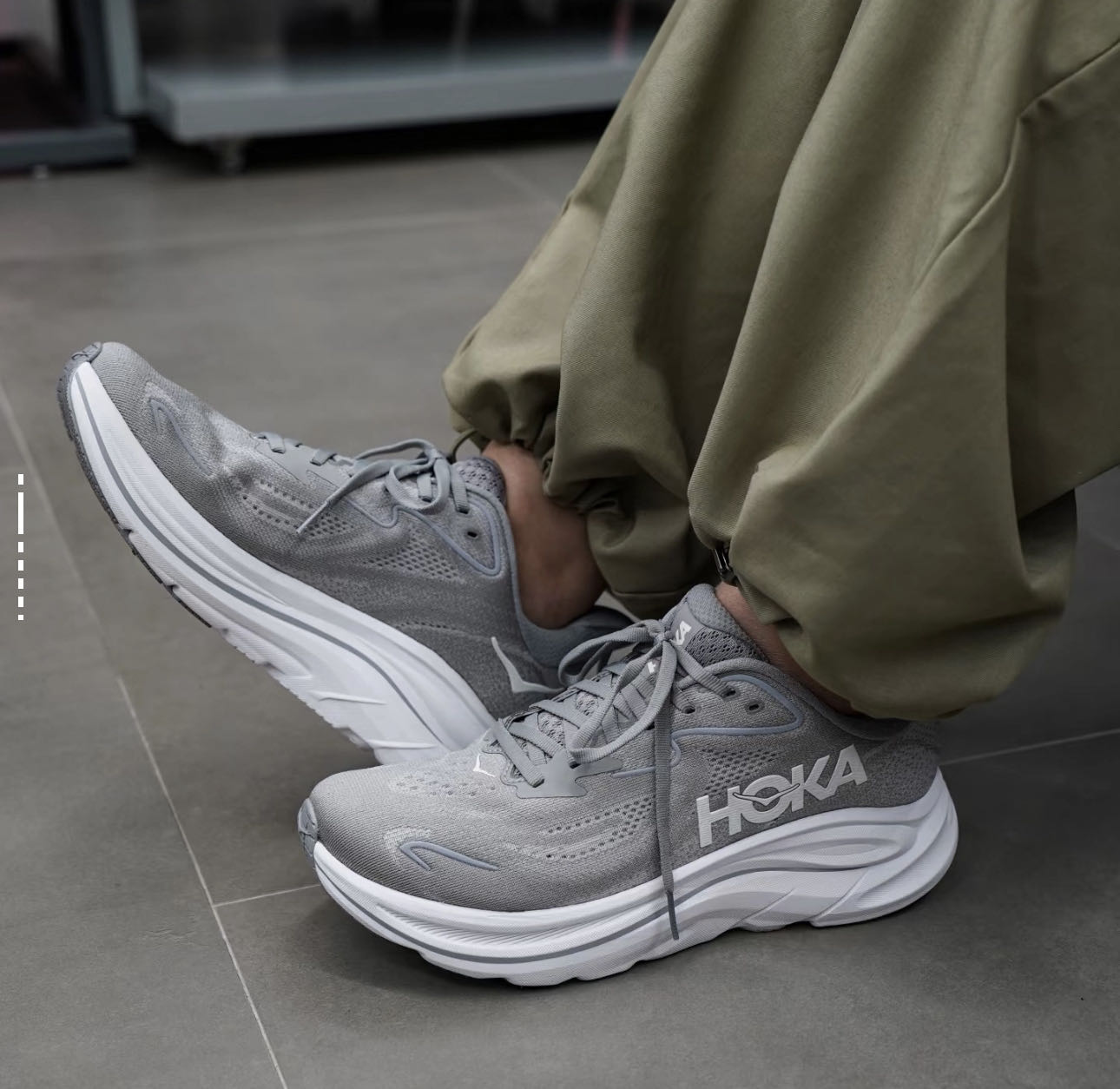 【HOKA ONE ONE CLIFTON 10跑步鞋 开春新款】男女同款 春季运动必备跑鞋