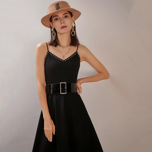 剩M/L 芳外连衣裙8T21AL0414 商品图1