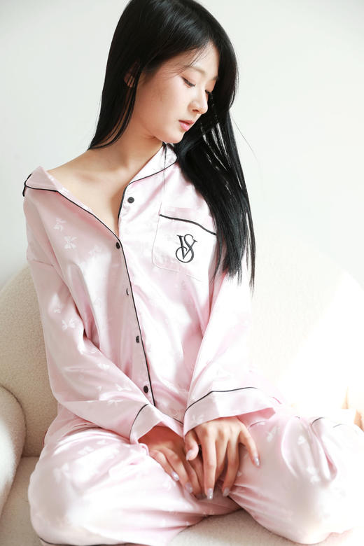 性感小心机，浪漫约会战袍。水光绸缎面亲肤细腻家居套装E031166 商品图10