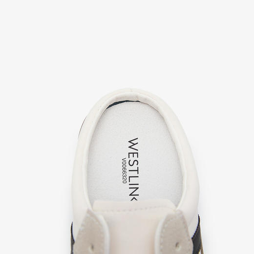 【限时秒杀】西遇厚底半拖德训鞋女2026春季新款增高外穿超火一脚蹬包头小白鞋V0066320 商品图5