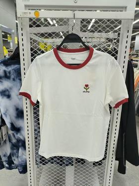 茵曼 白色短T恤89.9元（线上线下同步在售，不一定有货，介意勿拍）599221-NT