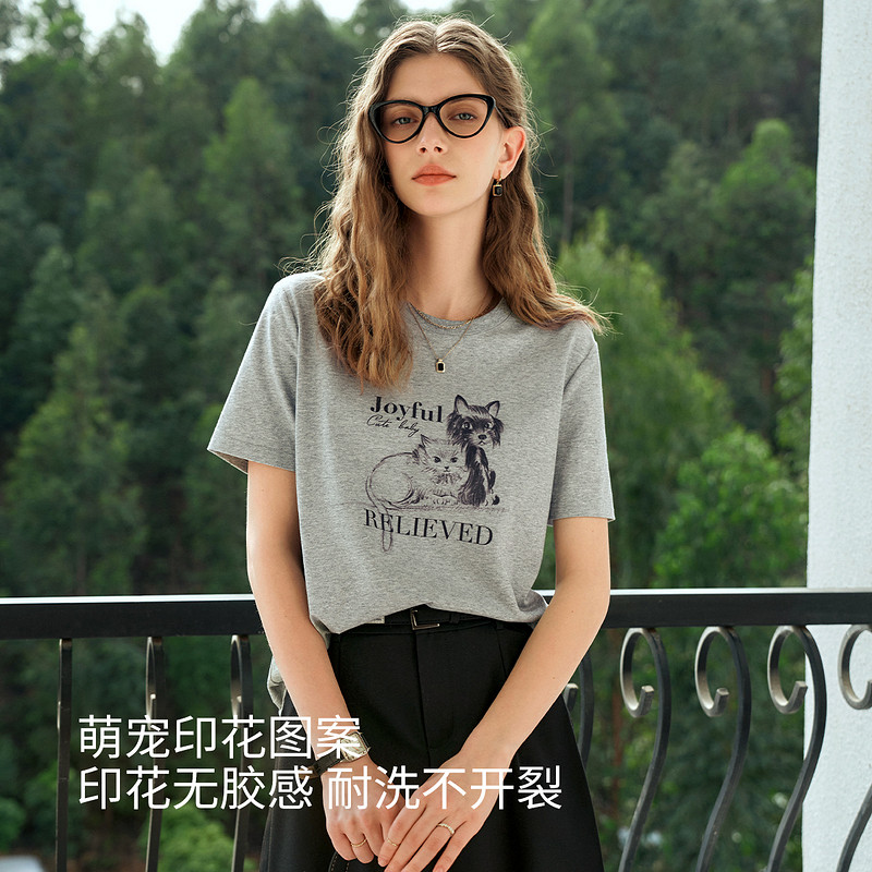 欧芮儿2026年新款夏季印花设计纯棉圆领宽松灰色休闲简约短袖T恤