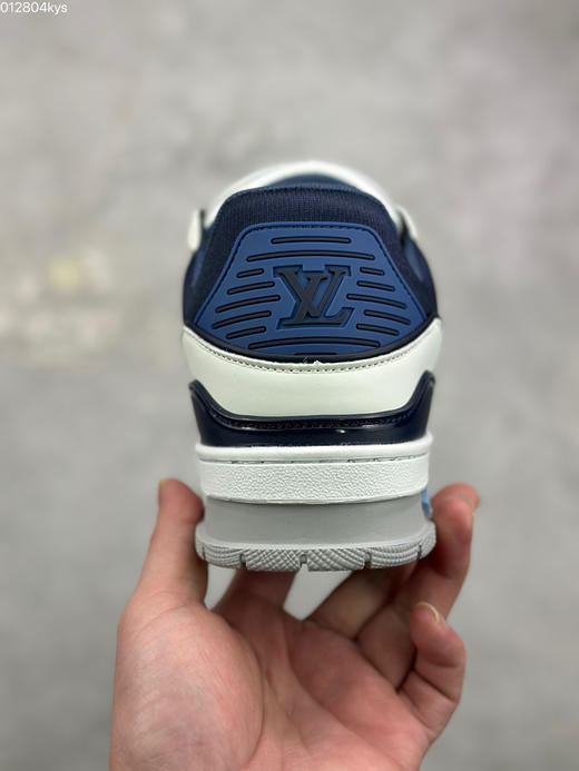 春季特惠💰450 性价比版本 驴牌 LV Trainer 低帮休闲板鞋 商品图7