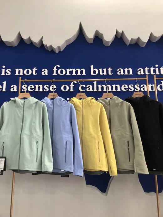 点此购买 凯乐石春秋季女士M8IC加绒软壳外套 kk 341957 商品图0