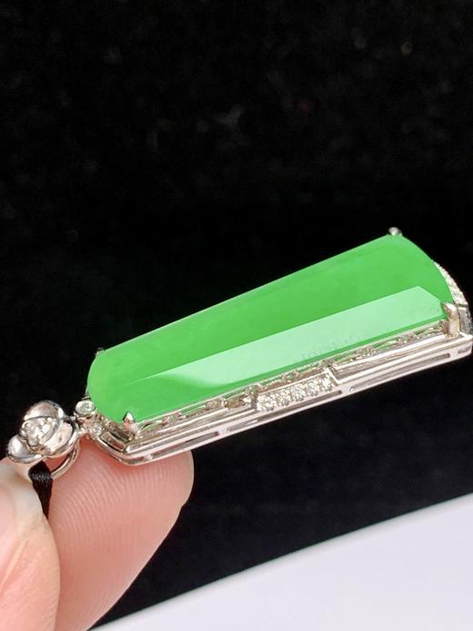 翡翠无事牌吊坠 商品图5