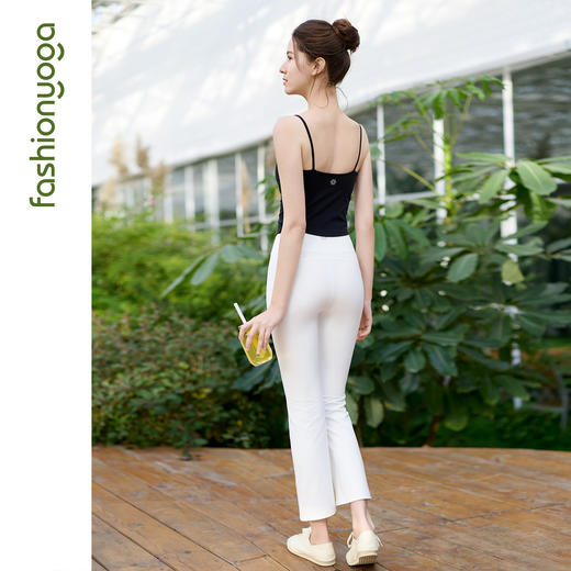 FY16202气质蝴蝶刺绣背心 商品图3