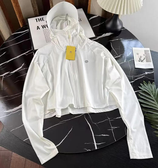 出口原单帽檐防晒衫（均码90-150可） 商品图6