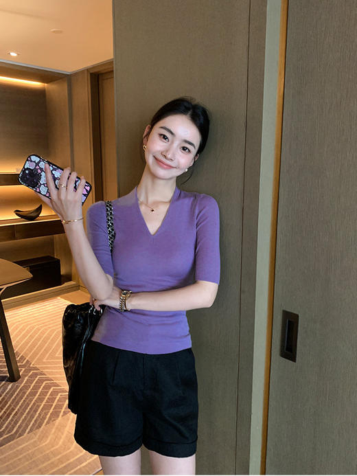 素颜美女公式中袖V领羊毛衫修身打底 商品图0