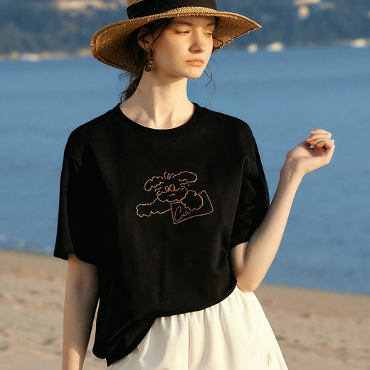 欧芮儿2026年新款夏季女黑色休闲小狗刺绣设计感圆领宽松短袖T恤 商品图3