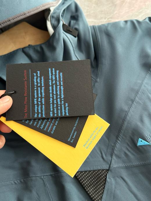 原版货 攀山鼠经典款巨人岛户外运动硬壳冲锋衣 商品图9