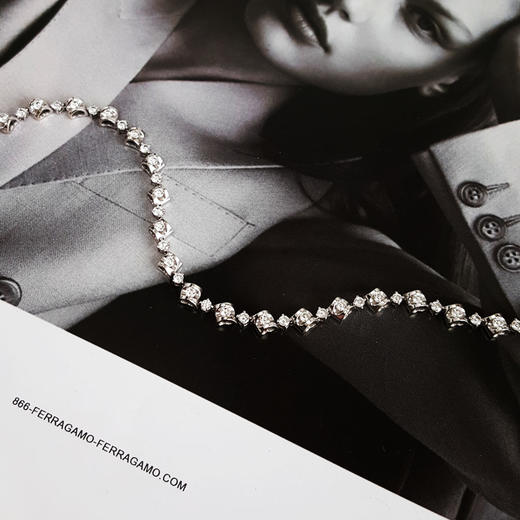 六福珠宝AU750白金时尚简约1.755克拉群镶钻石手链17CM（皆取最大值）280226HSD45 商品图2