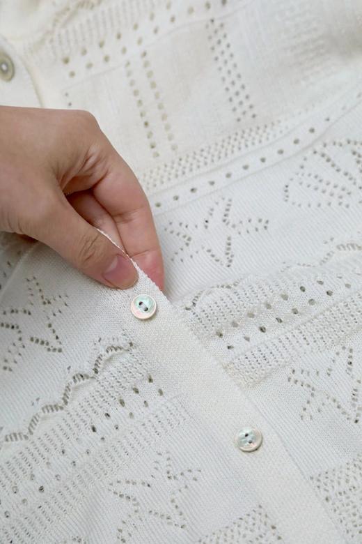 【镂空连帽针织开衫】桑蚕丝绵羊毛混纺面料，细腻软滑不扎肤露肤度恰到好处！透气还不丢造型感WD 商品图13