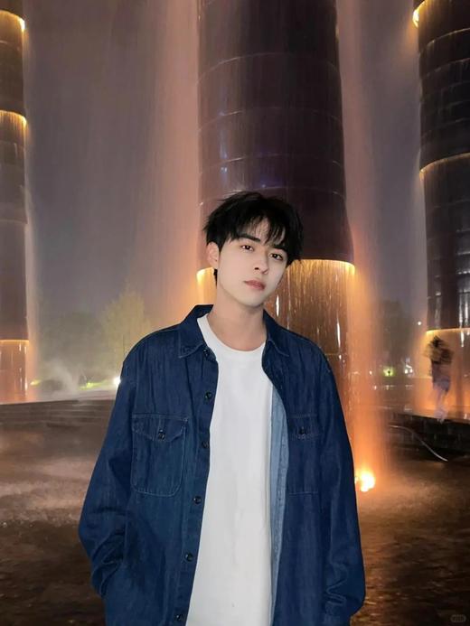 【男士牛仔衬衫】早春出彩穿搭，既有牛仔的挺括质感，又不会僵硬扎肉，厚度也很适合WD 商品图4