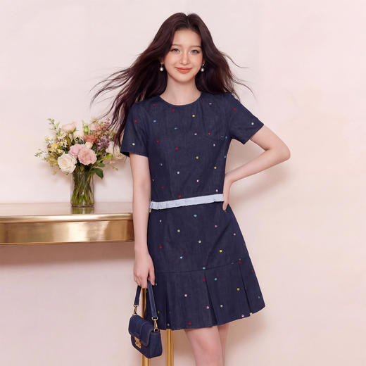 奢姿大码女装2026夏季胖妹妹时尚彩点装饰牛仔两件套气质通勤套装9962936010 商品图0