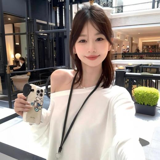 【72h发货】Beau Muse韩系慵懒风天丝打底衫 | 柔软亲肤、舒适透气、多色可选、一字领两穿设计、时尚百搭 商品图5